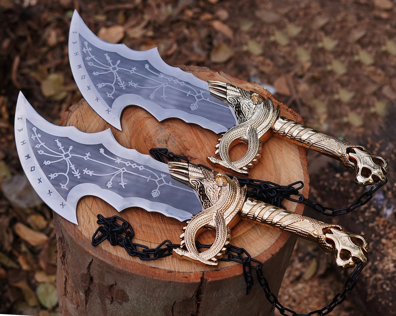 Kratos Blades of Chaos Gold