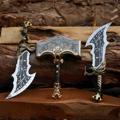 Kratos Blades of Chaos and Thor Hammer