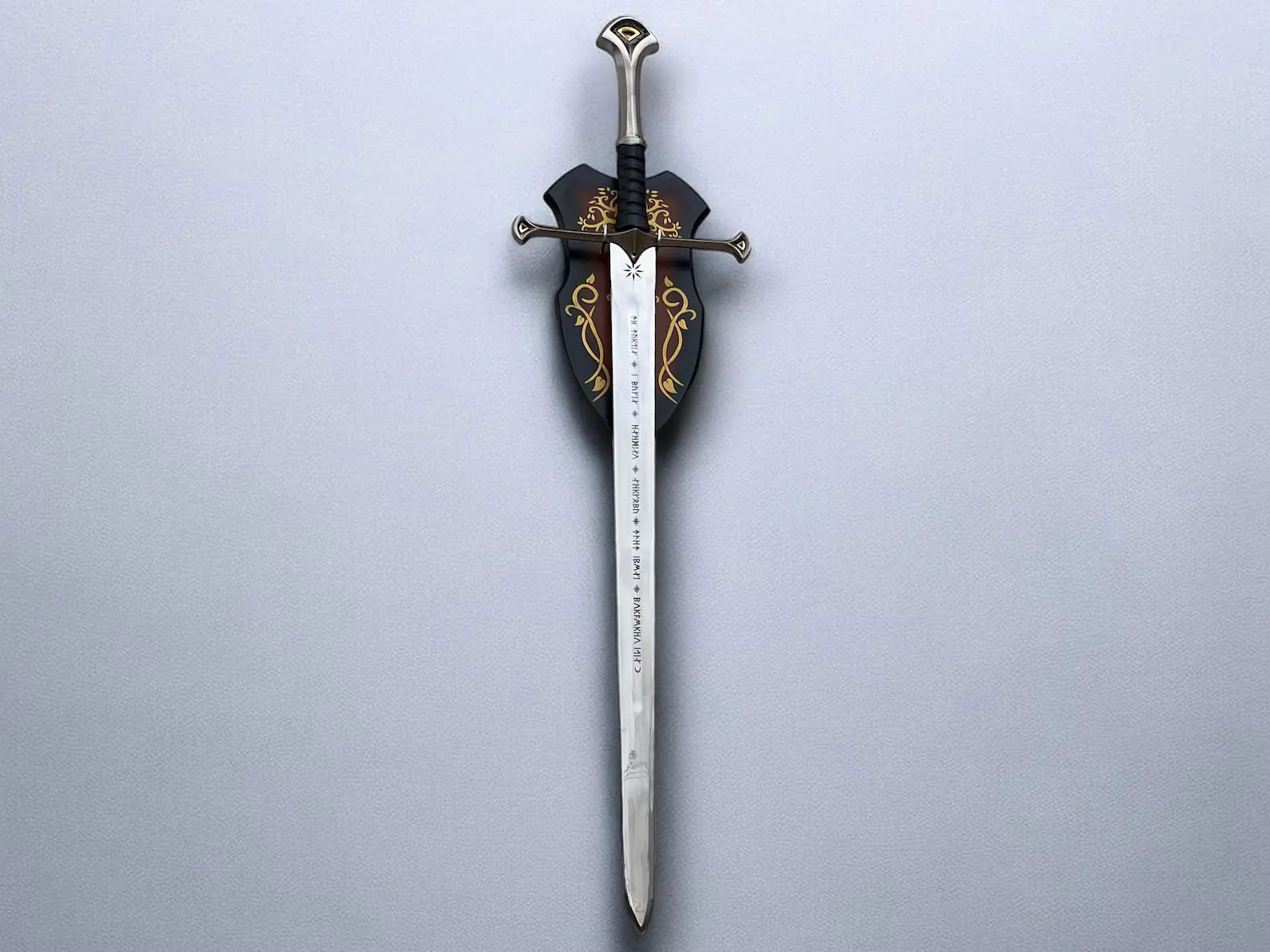 Anduril – The Sword of Aragorn Strider from LOTR